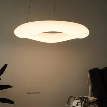 LED pakabinami žibintai PE spurgos Modernus lubų šviestuvas Apšviesti svetainę Dekoras Žiedas Šviesa Blizgesys Debesų ciklai Pakabinama lempa